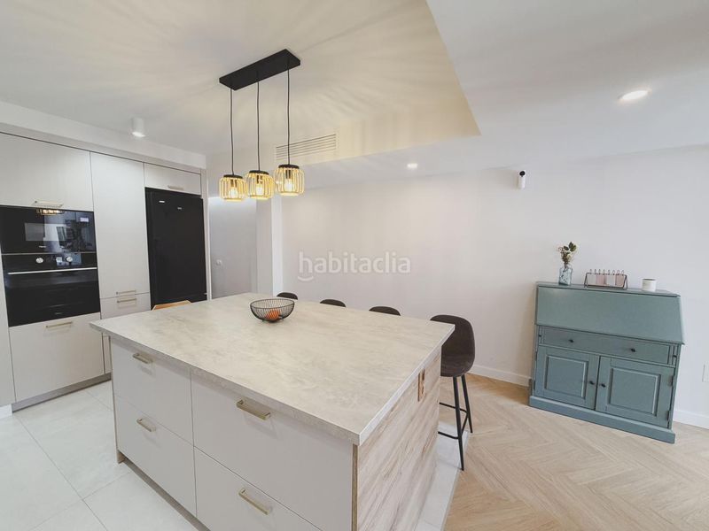 Foto b7eb2646-02f1-4bb1-a28d-a36c13d1912b. Pis amb calefacció a Alameda - Mentidero - Teatro Falla Cádiz