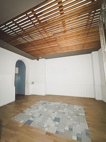 Foto 2a832b88-074e-4946-9511-b38be067847b. Alquiler local comercial en Alameda - Mentidero - Teatro Falla Cádiz
