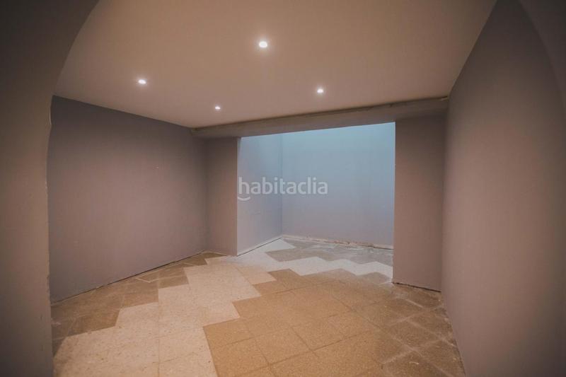 Foto 71e7c094-ef9c-4b64-aba2-b0be4b219932. Local comercial fantástico local en pleno centro de la ciudad en Cádiz