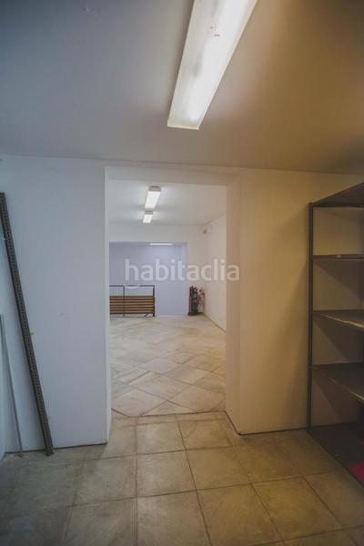 Foto d2f0f83c-866a-416c-a608-e156b0a05926. Local comercial fantástico local en pleno centro de la ciudad en Cádiz