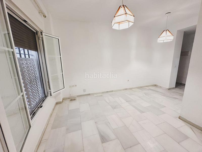 Foto 4dccd36a-8c3b-4322-877b-27adbeda0066. Erdgeschoss in Centro Histórico Cádiz