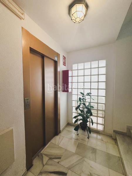 Foto b1ec2ccb-403f-4d59-b2f1-0d03d245dcbd. Ground floor in Centro Histórico Cádiz