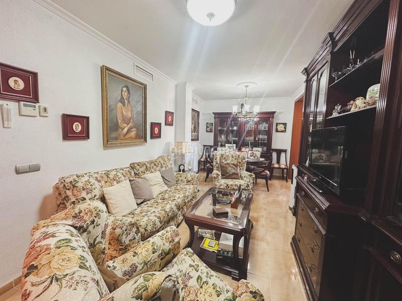 Foto a7694398-8fc9-4c72-9548-c4db4d18b342. Appartamento con parcheggio in Paseo Marítimo - San José - La Laguna Cádiz