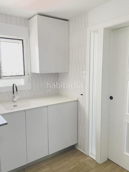 Foto e46a8452-2b59-431b-a48e-4c93b3c46fc8. Pis a Paseo Marítimo - San José - La Laguna Cádiz