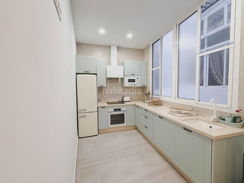 Foto 507eda2b-5405-41a6-b9f8-4718b913ec49. Location appartement dans Centro Histórico Cádiz