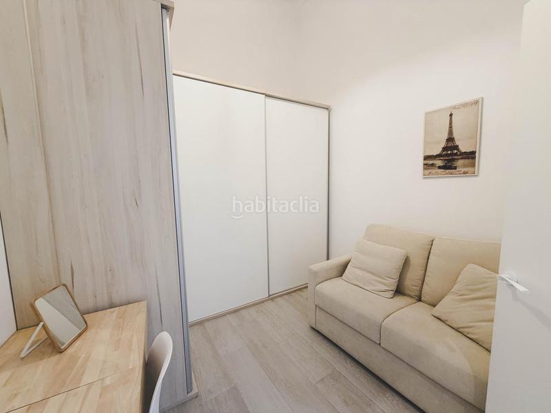 Foto 9b130d13-b61c-4ad5-ac29-a9c18a0f7a2b. Rent flat in Centro Histórico Cádiz