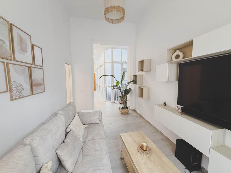 Foto 21f1f1f0-188d-4017-a5dc-8b8a607e47b9. Lloguer pis a Centro Histórico Cádiz