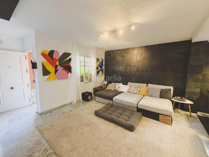 Foto a0e50fb0-44e3-4354-bc10-14e79dc65fb9. Maison jumelée dans Las Canteras Puerto Real