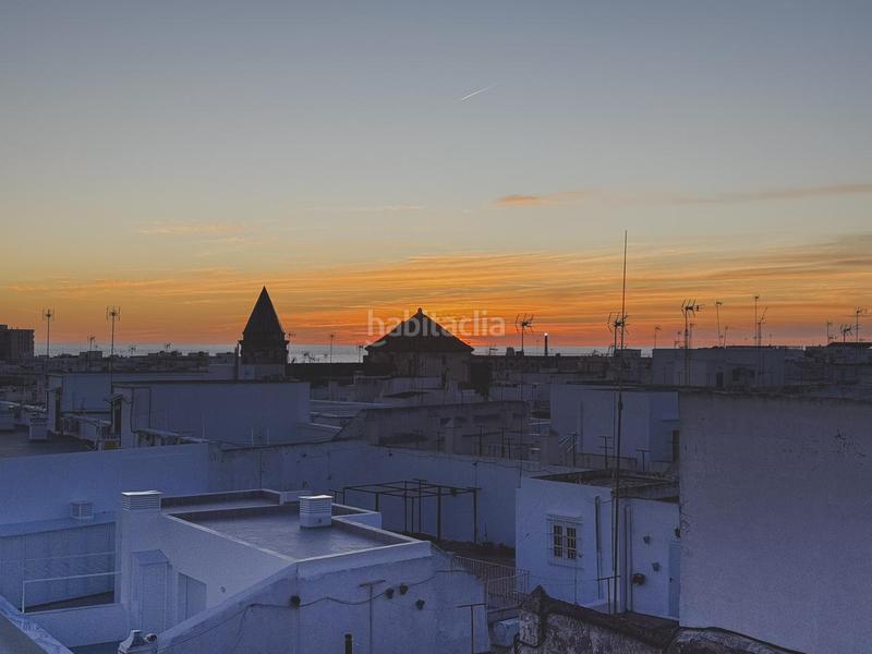 Foto 37f65b0b-6b56-44b7-8ab8-9036799c693e. Affitto appartamento in Centro Histórico Cádiz