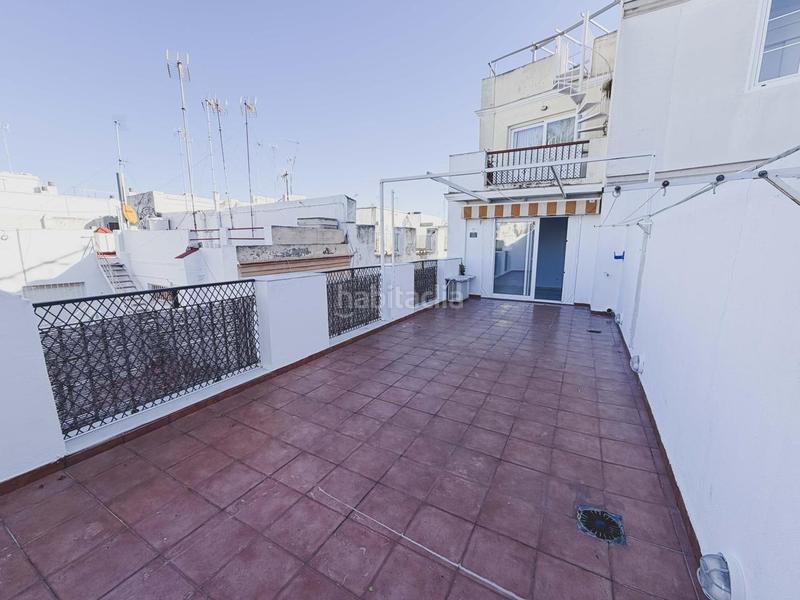 Foto 1d65fdef-503a-46da-946f-ef6d4326deb9. Penthouse in Centro Histórico Cádiz