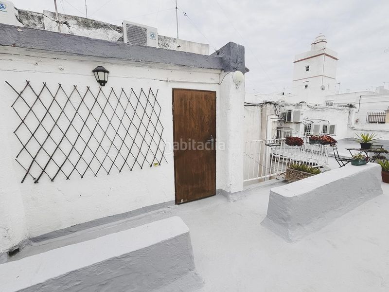Foto 1951fba8-f644-4dbc-8277-42255e8b9981. Pis amb calefacció a Centro Histórico Cádiz