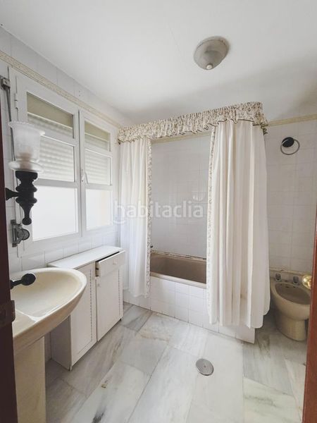 Foto 855098d3-3406-4cbf-a92e-a30286f09a0d. Casa a Paseo Marítimo - San José - La Laguna Cádiz