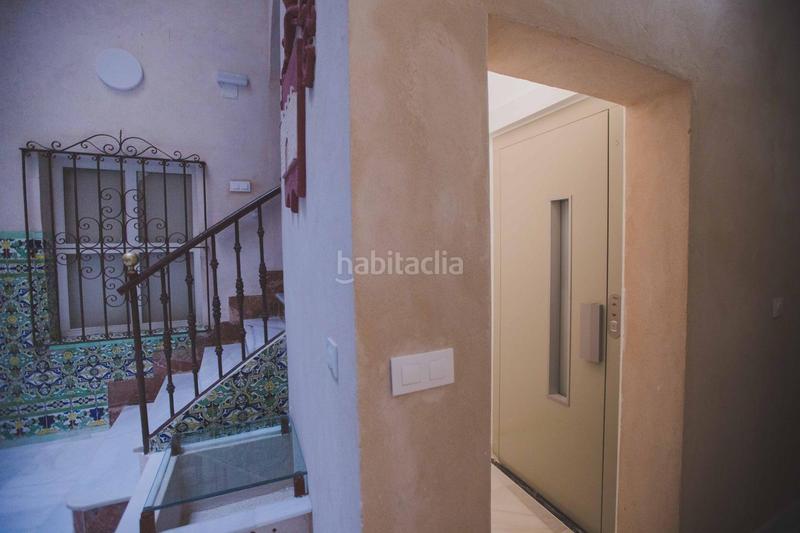 Foto 0f1ca7e2-dce9-480d-a0f8-92170f1f2377. A tre livelli in Centro Histórico Cádiz