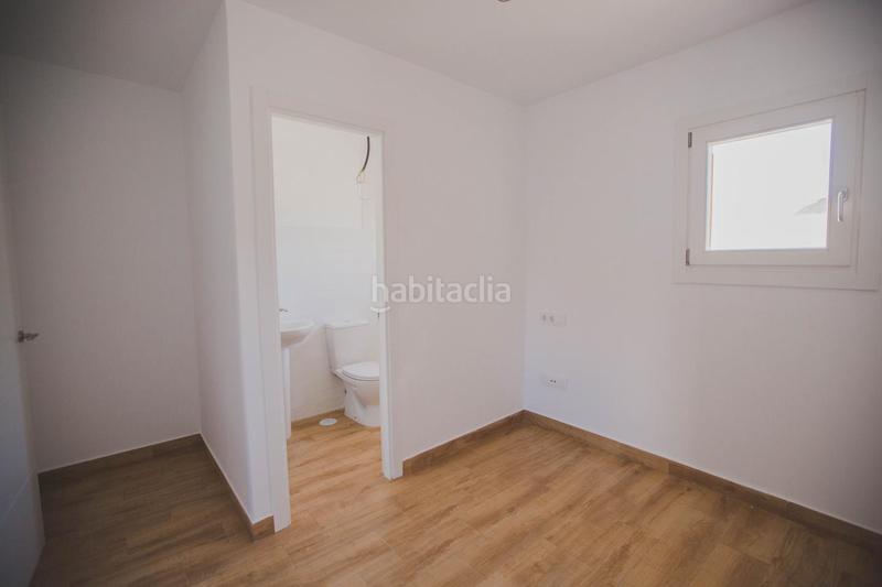 Foto 426e880a-21f6-43ef-bbab-5b6711519565. A tre livelli in Centro Histórico Cádiz