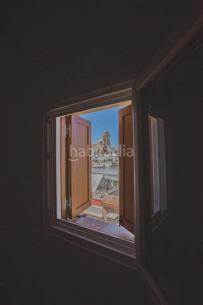 Foto 7a2faa5d-5118-4e52-b1ed-74eefab1e7cb. A tre livelli in Centro Histórico Cádiz