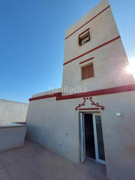 Foto 883cebe6-78b1-4c3b-8f3c-a21eddd2d790. A tre livelli in Centro Histórico Cádiz