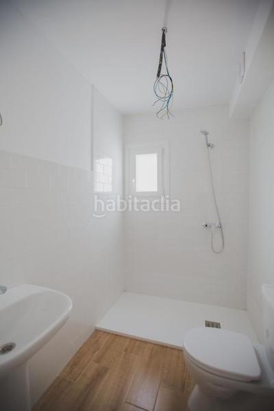 Foto 9013b3ce-6035-4e6b-bc98-2e987a794a2b. A tre livelli in Centro Histórico Cádiz