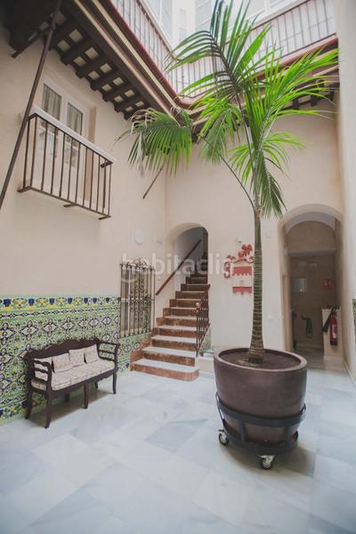 Foto be9cf30a-1e5a-412e-85bf-4f097058584d. A tre livelli in Centro Histórico Cádiz