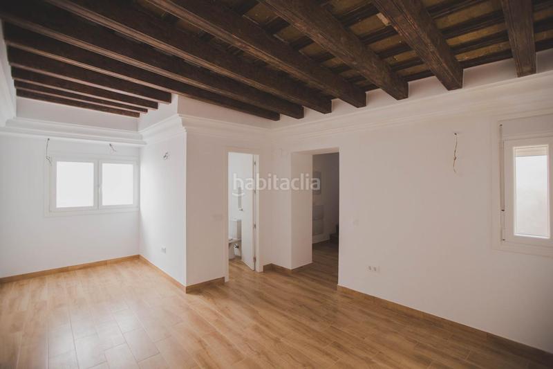 Foto c7bb2080-8449-4bf6-ace6-bfbb9477fef7. A tre livelli in Centro Histórico Cádiz