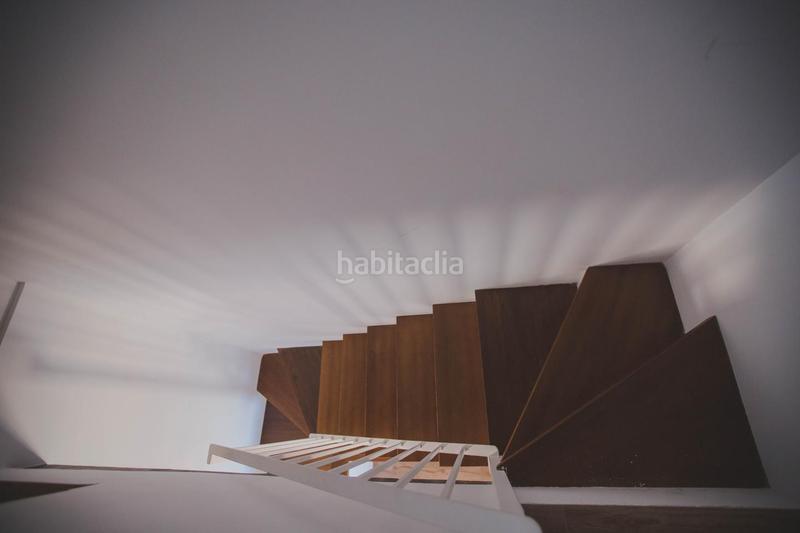 Foto d12274a2-410d-46d8-894e-ba4300c29287. A tre livelli in Centro Histórico Cádiz