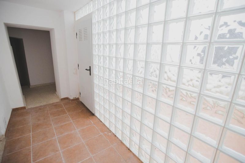 Foto e6150774-775c-4a37-a3db-1e492800679d. Lloguer local comercial a Centro Histórico Cádiz