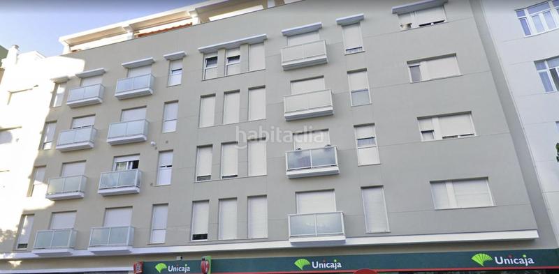 Foto 275d8821-c589-4898-ae4e-20b5a8627eed. Location local commercial dans Asdrúbal - Bahía Blanca Cádiz