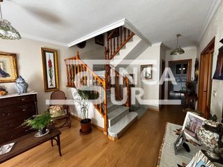 Casa adossada en Roquetas pueblo. Triplex en roquetas de mar - la romanilla