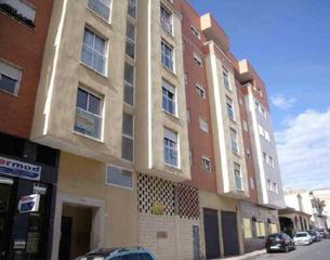 Local commercial à Calle azabache 28. Local y garajes en venta en c/ azabache, la gangosa, almería