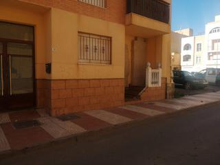 Apartament a Roquetas pueblo. Piso de 3 dorm zona cementerio