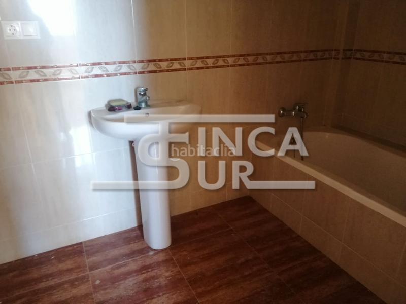 Foto 7a58ae1c-dd80-4a7a-b71f-9b2607f35607. Appartement dans El Puerto - La Romanilla Roquetas de Mar