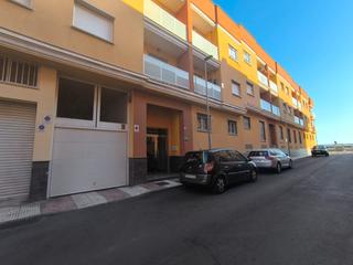 Piccolo appartamento in Roquetas pueblo. Piso 2 dormitorios +parking+ piscina roquetas pueblo