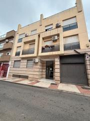 Apartament  Calle las palmeras 28. Piso 4 dormitorios