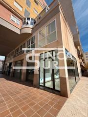 Bureau à Calle sierra de las estancias 9. Oficina en venta cerca del mercadona