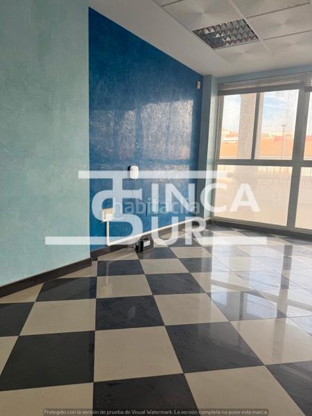 Foto 9eef7aa5-700c-4fcd-9aa2-1d403d7982e0. Bureau dans calle sierra de las estancias 9 dans El Parador de las Hortichuelas Roquetas de Mar