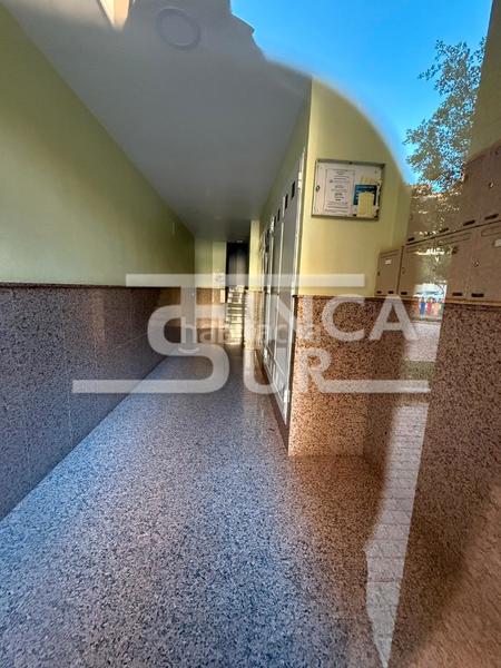 Foto ec402194-37c4-4e26-95d9-cd196452c718. Pis amb aparcament a Santa María del Águila Ejido (El)