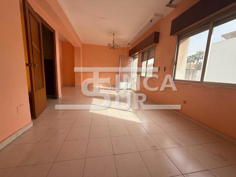 Foto 31508856-54fe-4a73-9db6-40b0cab9a09c. Apartament a calle célia viñas 9 a Roquetas pueblo Roquetas de Mar