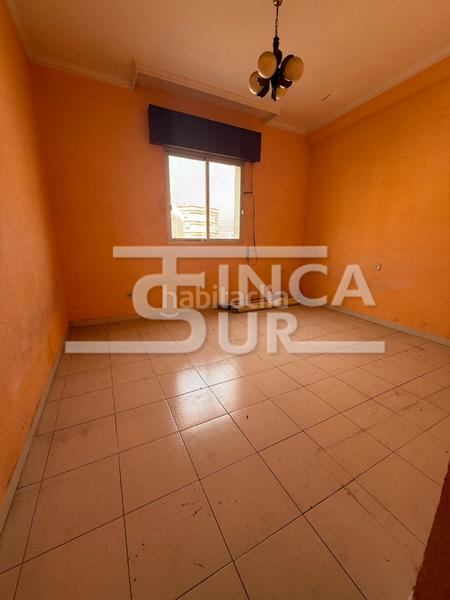 Foto 4d08fd00-48e6-4375-8e6c-658839e0b090. Apartament a calle célia viñas 9 a Roquetas pueblo Roquetas de Mar