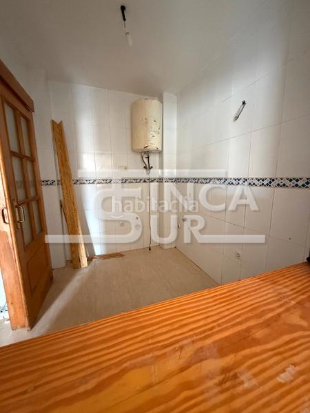 Foto 688b6708-9432-438f-922c-fa9be66af4ff. Apartamento en plaza doctor marín 11 piso 2 dorm Roquetas pueblo en Roquetas de Mar