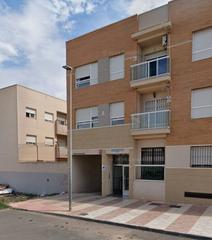 Appartement à Roquetas pueblo. Se vende piso alquilado