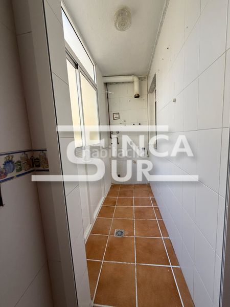 Foto 23a8814e-7222-4d63-a9ef-746d495f51f4. Pis amb aparcament a La Gangosa Vícar