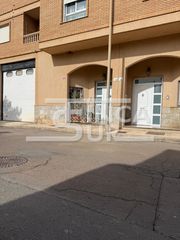 Casa a schiera in Calle mar egeo 9. Adosado las kentias vicar