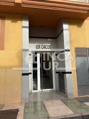Apartament  Calle islas cíes. Se vende piso 2 dormitorios alquilado las cabañuelas