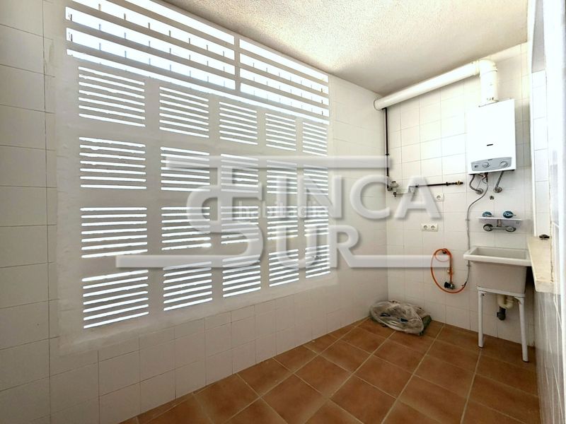 Foto fbc6f3c4-d762-4627-9666-acb0dd874e97. Pis amb aparcament a Roquetas pueblo Roquetas de Mar