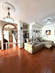 Casa adossada a Aguadulce Sur. Chalet adosado en aguadulce sur a 400m de la playa