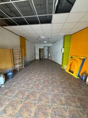 Business premise in Carrer de Joan d'Àustria 62D