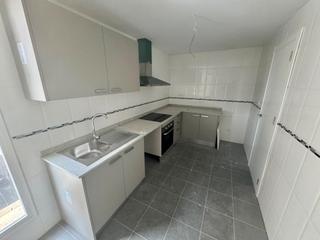 Rent Flat in Carrer del 9 d'octubre 323. Alquiler almassora