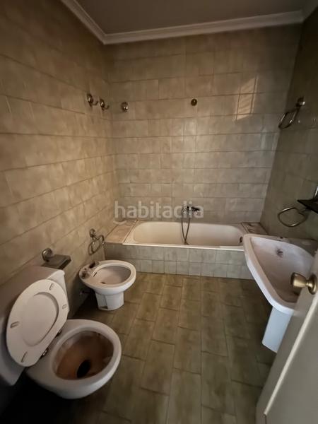 Foto cd2de2bd-69f4-4cd0-a544-1ddf565e9d2e. Casa adosada en carr. de alcora 7 casa centrica en almassora en Almazora / Almassora