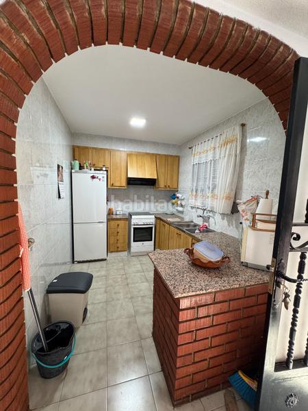 Foto 3d8b1853-9c38-419f-8cf2-78449d163552. Chalet avec parking piscine dans Onda