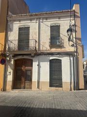 Casa  Carrer mare de déu del pilar 2. Casa para reformar en almassora