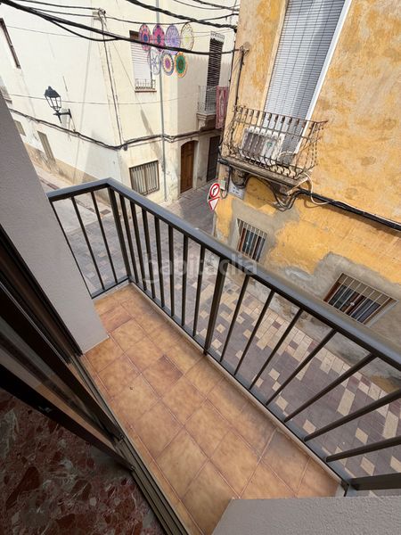 Foto 6abb6287-45d7-448f-8d31-7a11cd4a17e2. Casa a carrer sant miquel 30 a Casco Antiguo-Darremur Almazora / Almassora